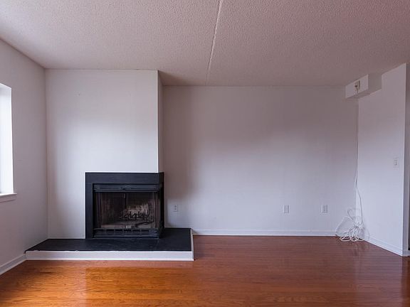 4th image of 530 S 2nd St APT 808
