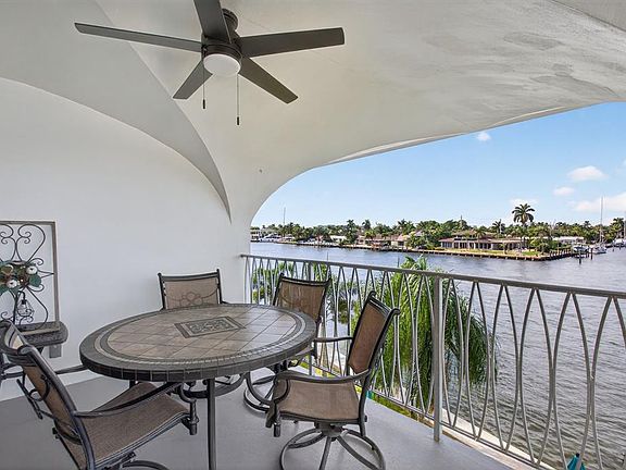 2nd image of 505 N Riverside Dr #21