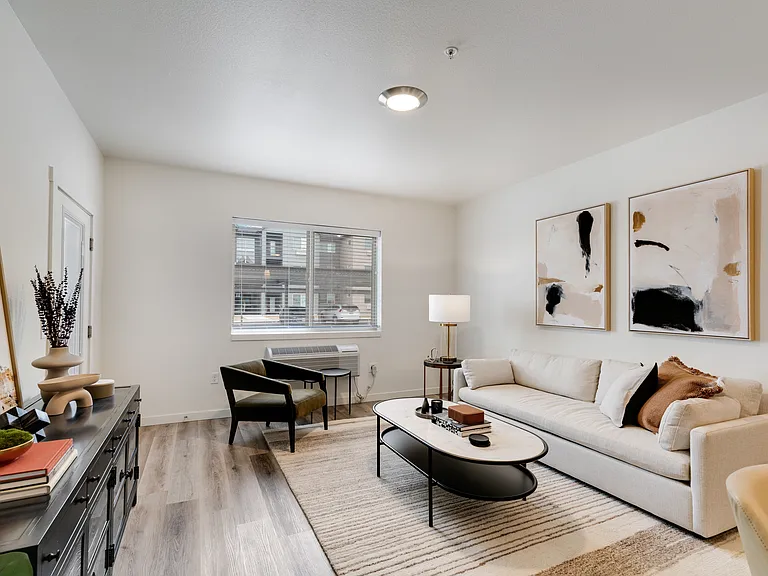 Aurora Apartment Homes — Photo 8