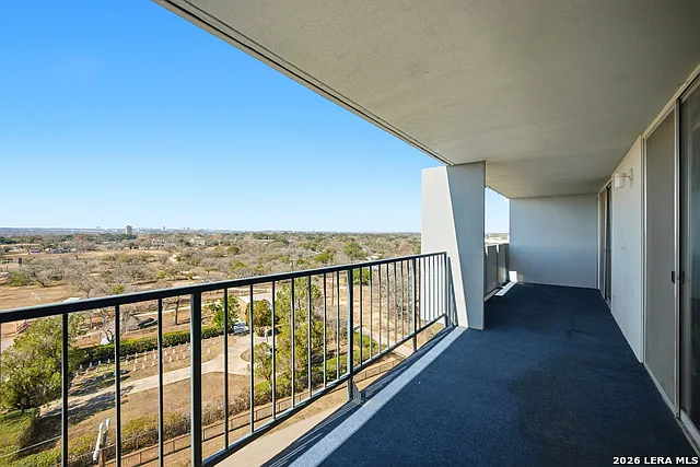 7039 San Pedro Ave #810 — Photo 3