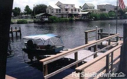 3rd image of 9916 Alavista Dr