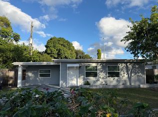 227 NW 63rd Ave, Hollywood, FL 33024