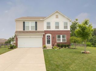 1336 Autumnview Dr, Batavia, OH 45103