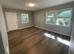 2102 W 28th St, Vancouver, WA 98660