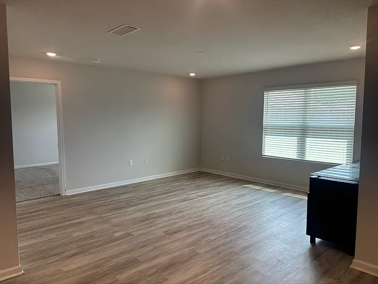 5934 Laurel Oak Dr — Photo 2