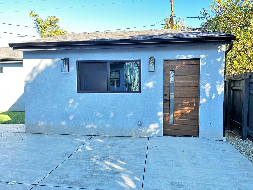 1st image of 7024 Andasol Ave