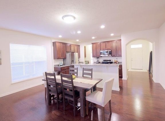 4th image of 9148 Crystal River Dr