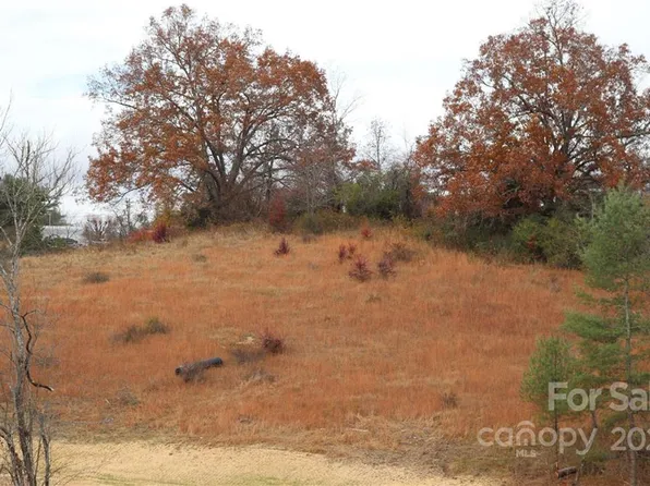 585 Morlin Acres Dr #12, Marshall, NC 28753
