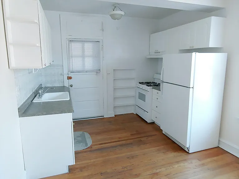 4353 W Parker Ave #2S — Photo 7