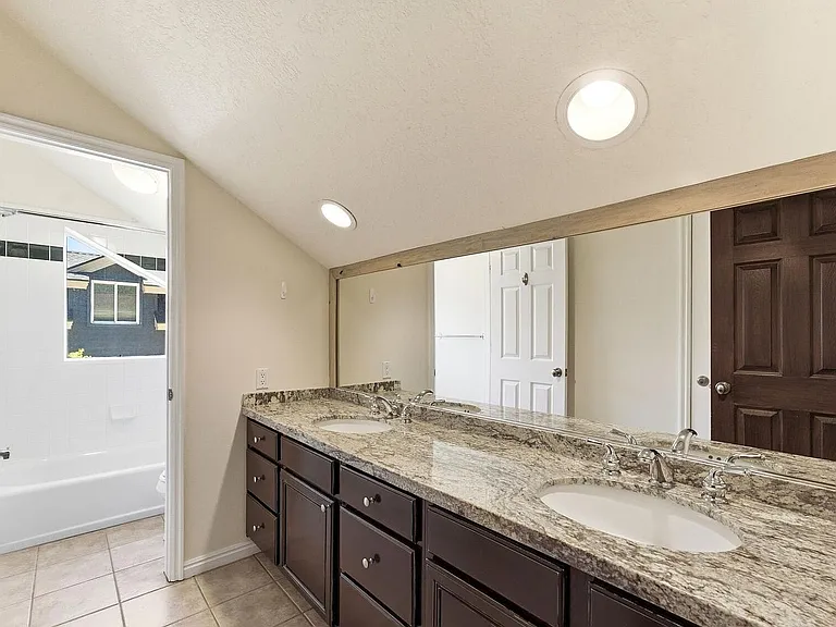 1422 Cutter Ln — Photo 28