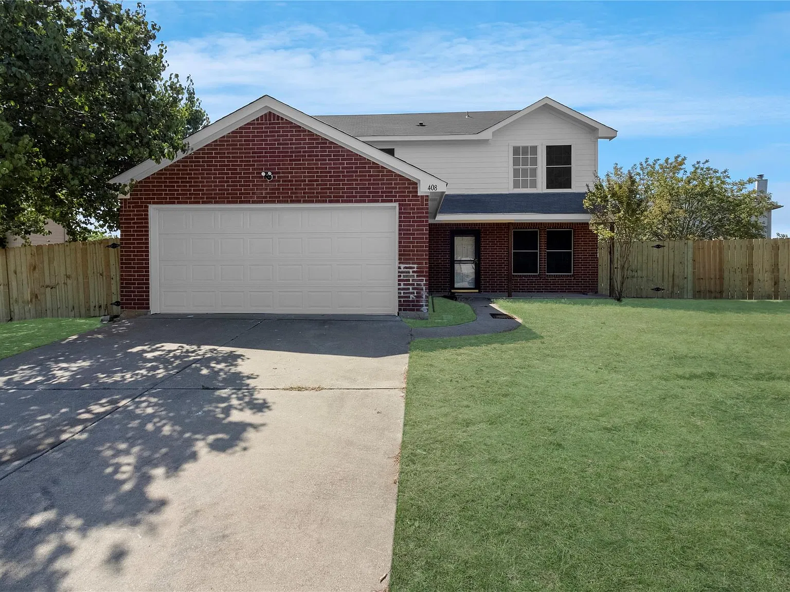 5 bed, 2764 sqft, $2,750 — Photo 1