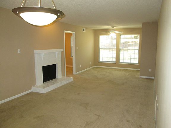 Canterbury Living Room
