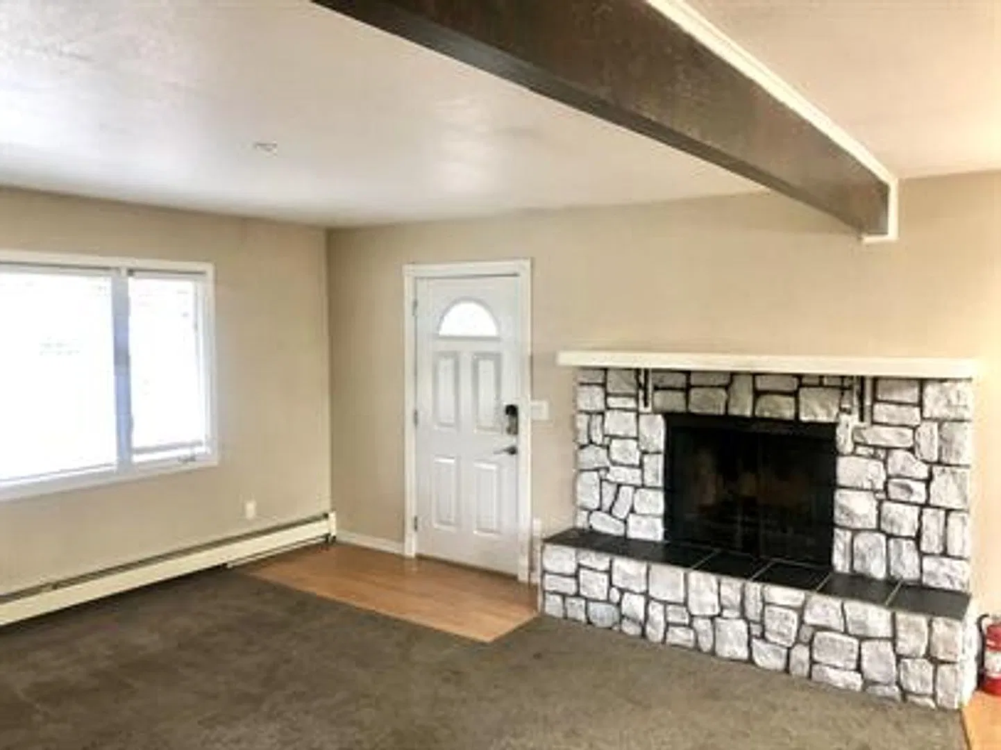 Spacious 3-Bedroom Living in Eagle River - 11614 Dawn St. — Photo 4