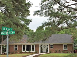 707 Meadow View Rd, Colonial Heights, VA 23834