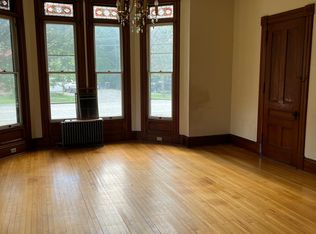 277 River St, Bethel, VT 05032