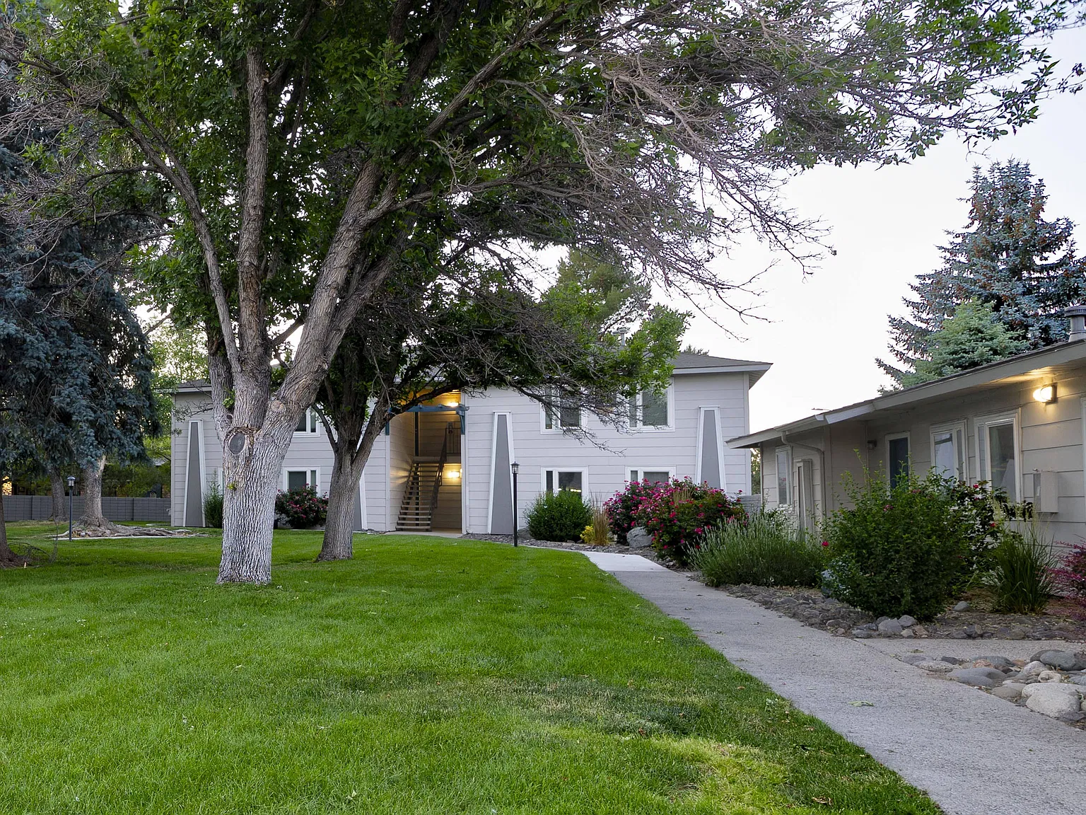 Village at Iron Blossom — Photo 4