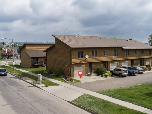 2019 N 19th St, Bismarck, ND 58501