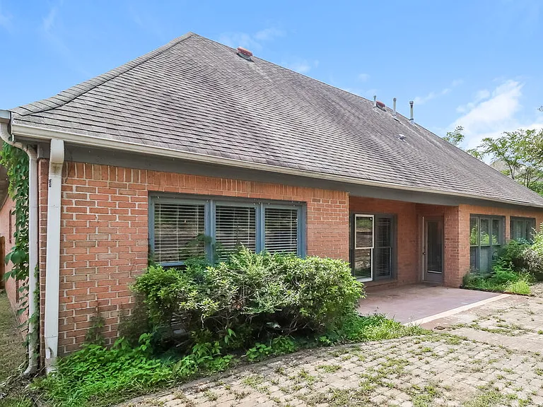 9224 Chimneyrock Blvd — Photo 17