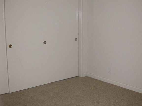 5th image of 1516 Henry St #1