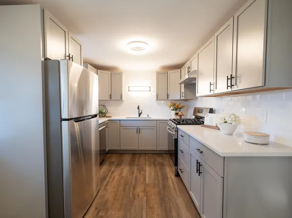 51 Roycraft Road, Manchester, NH 03103