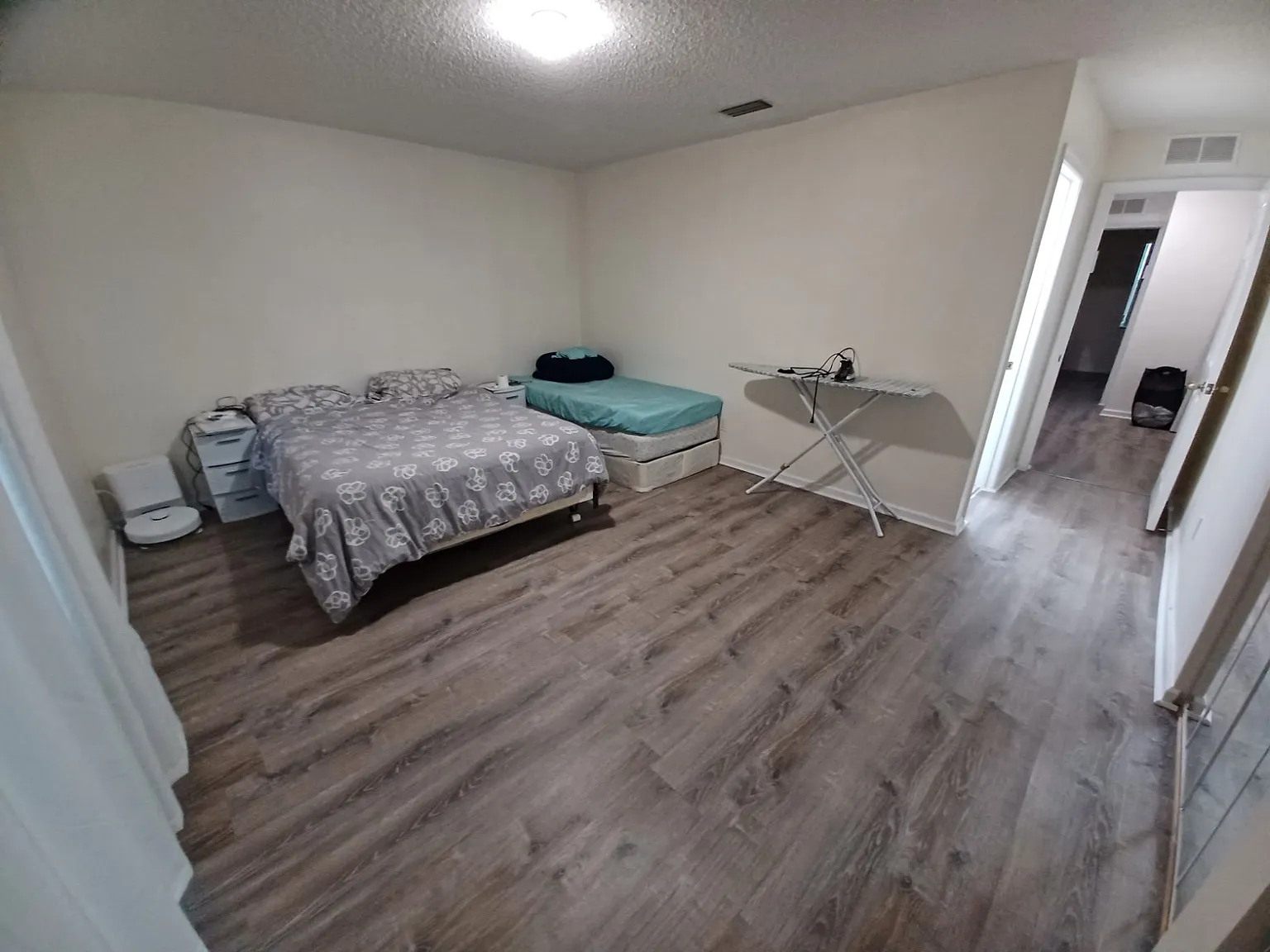 3 bed, 2.5 bath, 1488 sqft, $2,500 — Photo 3