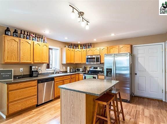 3rd image of 2375 Baby Bell Dr