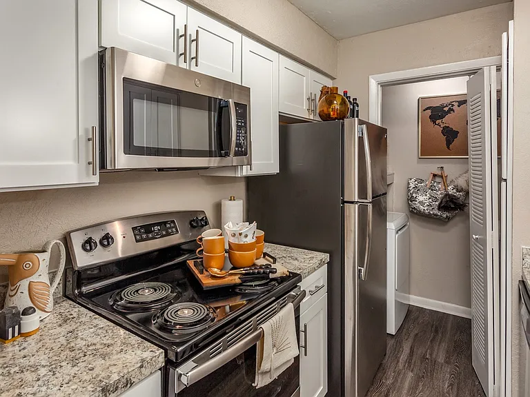 The Genesis Apartments — Photo 15