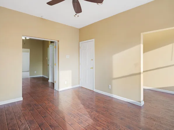 211 29th Street image 7 of 26