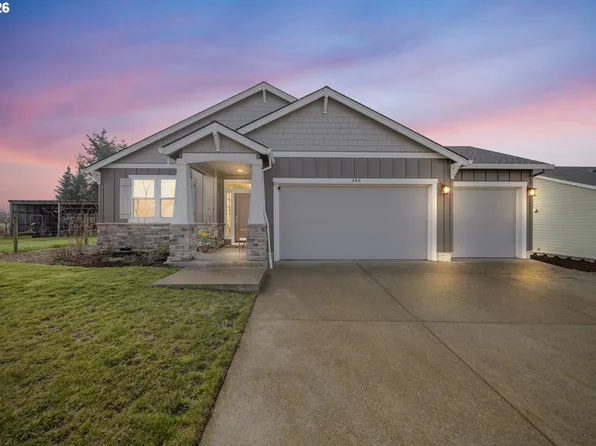 900 Marie St, Mount Angel, OR 97362