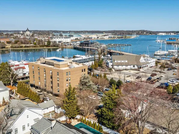 316 Burnside St APT 203, Annapolis, MD 21403