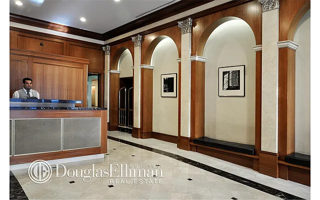 Rented by Douglas Elliman | media 23
