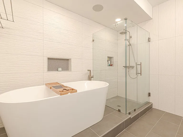 395 Central Park Pl NE #720 — Photo 32