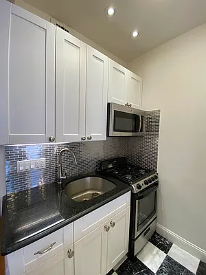 Rented by Corcoran | media 5