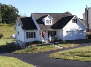 660 Boones Station Rd, Gray, TN 37615