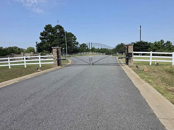 5th image of 1 Four Mile Hill Rd