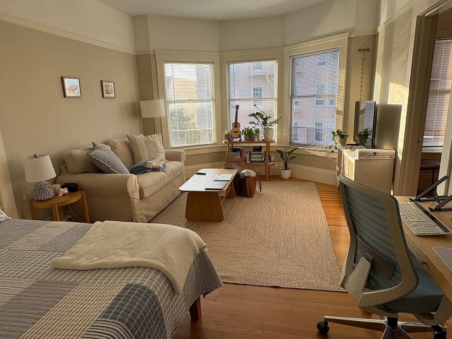 Studio, 437 sqft, $4,200 — Photo 1
