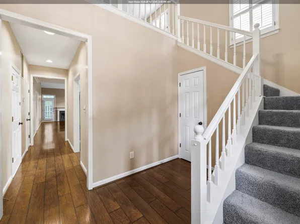 2052 Stone Brook Dr, Birmingham, AL 35242
