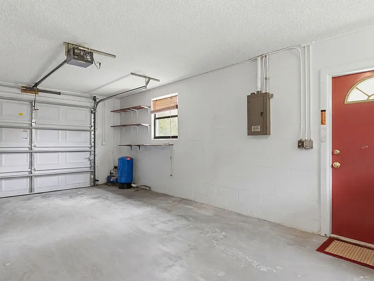 512 Monroe Ave — Photo 25