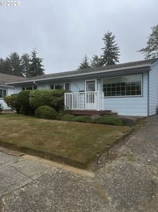 2220 Arthur Dr, Reedsport, OR, 97467