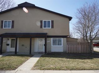 41297 S Woodbury Green Dr #129, Van Buren Township, MI 48111