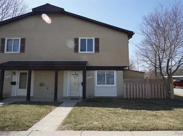 41297 S Woodbury Green Dr #129, Van Buren Township, MI 48111