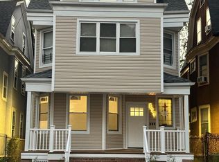 811 S 13th St, Newark, NJ 07108