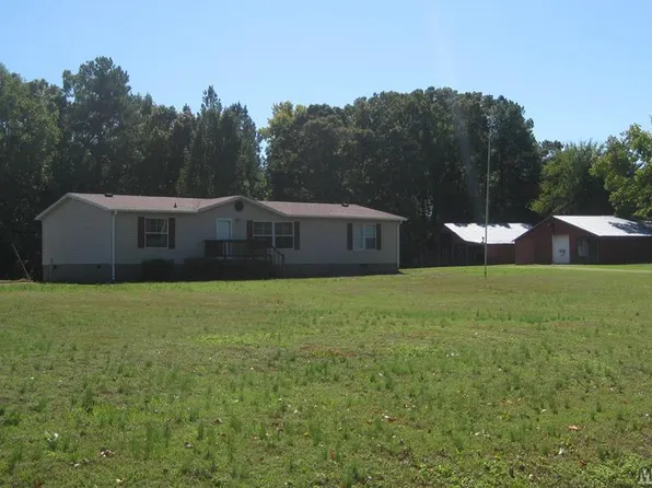392 Palmer Springs Rd, Boydton, VA 23917
