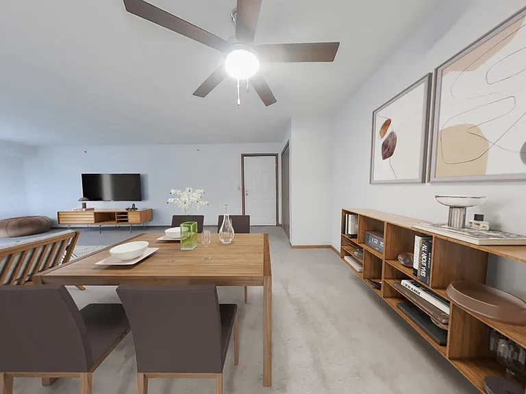 Big Creek Apartments — Photo 7