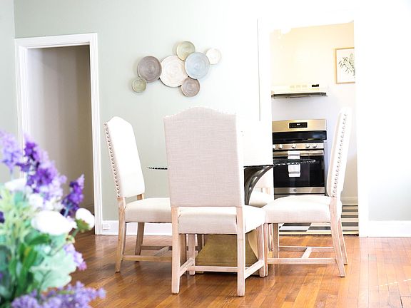 5th image of 1904 Binz St APT 1