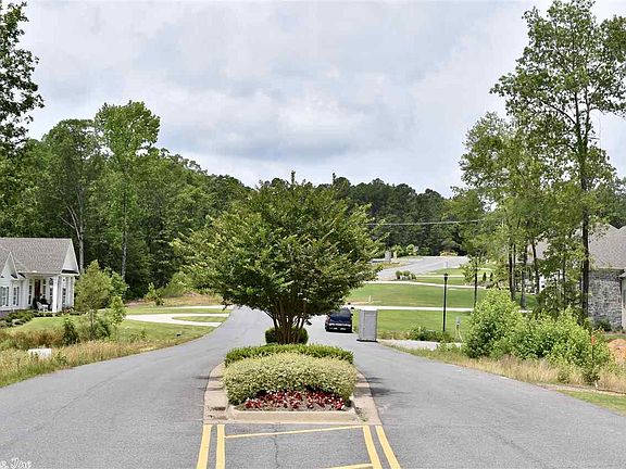 3rd image of 17909 Oak Creek Pl