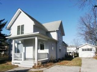 507 Adams St, Algoma, WI 54201