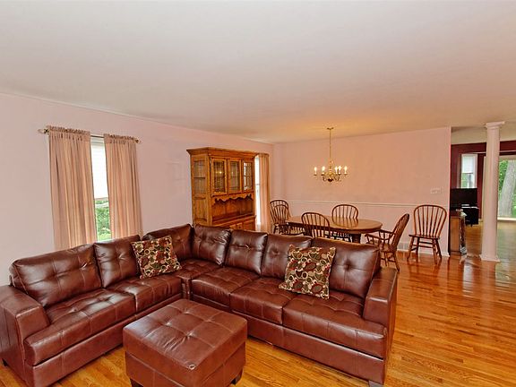 5th image of 1 Bonniview Ct