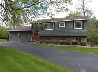 2 Butler Rd, Plattsburgh, NY 12901