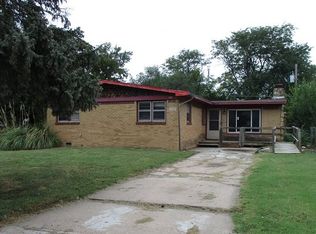 1114 E Beaumont St, Wichita, KS 67219